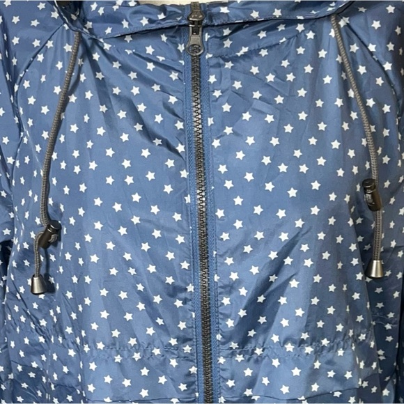 (NWOT) Next Windbreaker Jacket Blue/White
Star Print Lightweight Size 12 (Large) - Picture 2 of 3